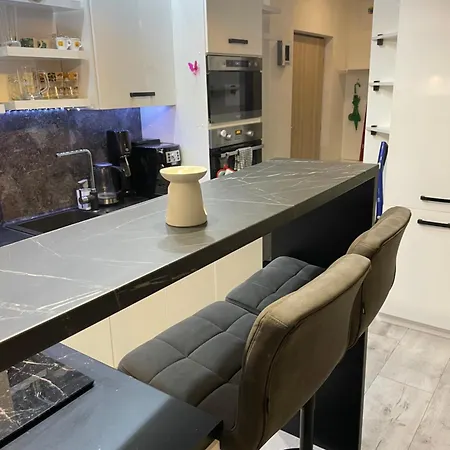 Sia Garazove Parkovanie Apartment *