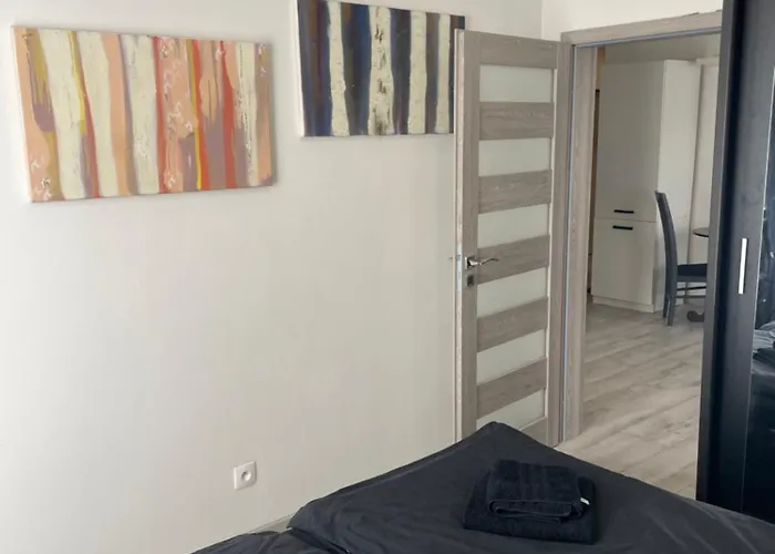 Sia Garazove Parkovanie Διαμέρισμα *